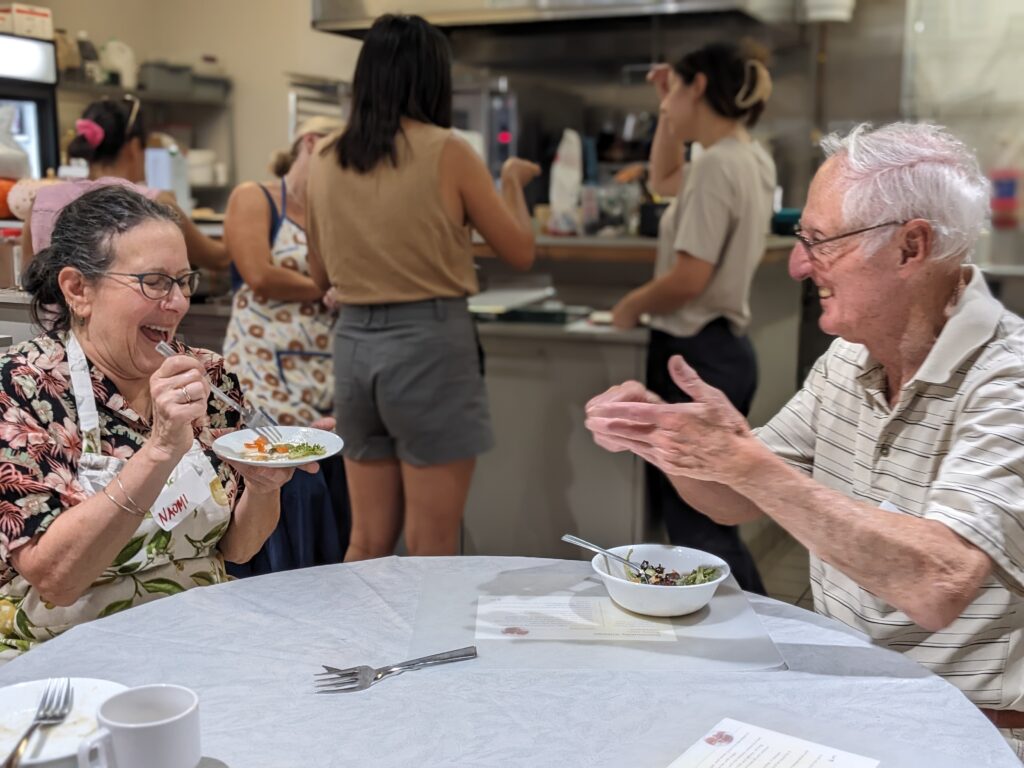 PXL_20240905_210422445.PORTRAIT